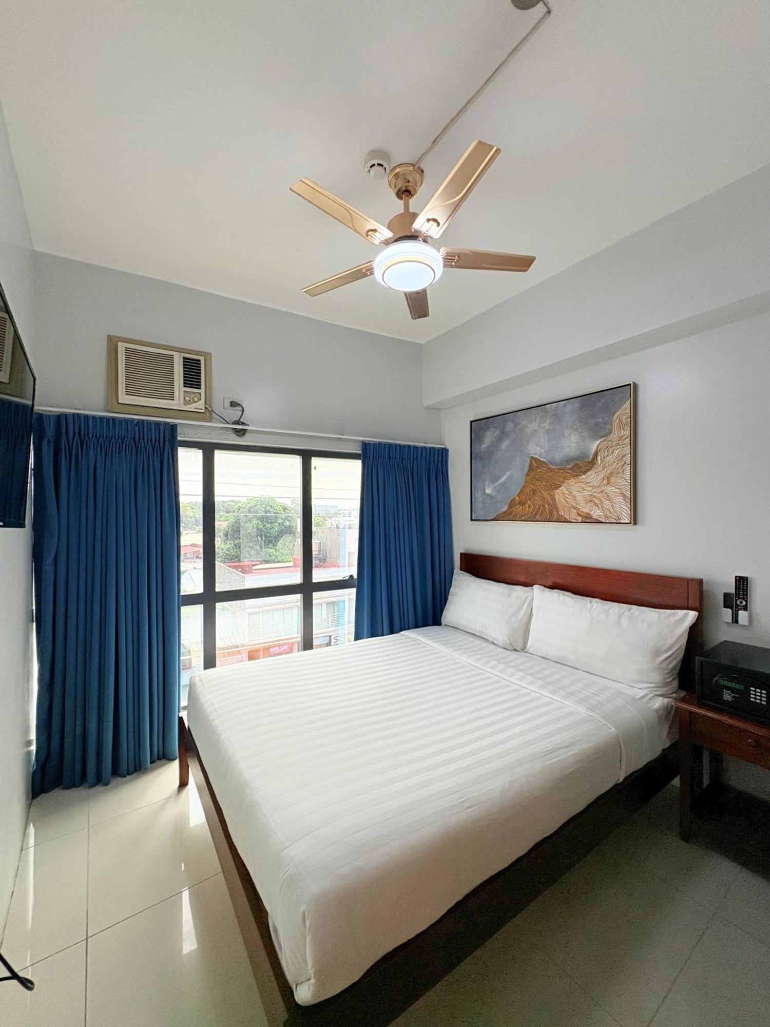 Pacific Park Hotel Quezon City Kültér fotó