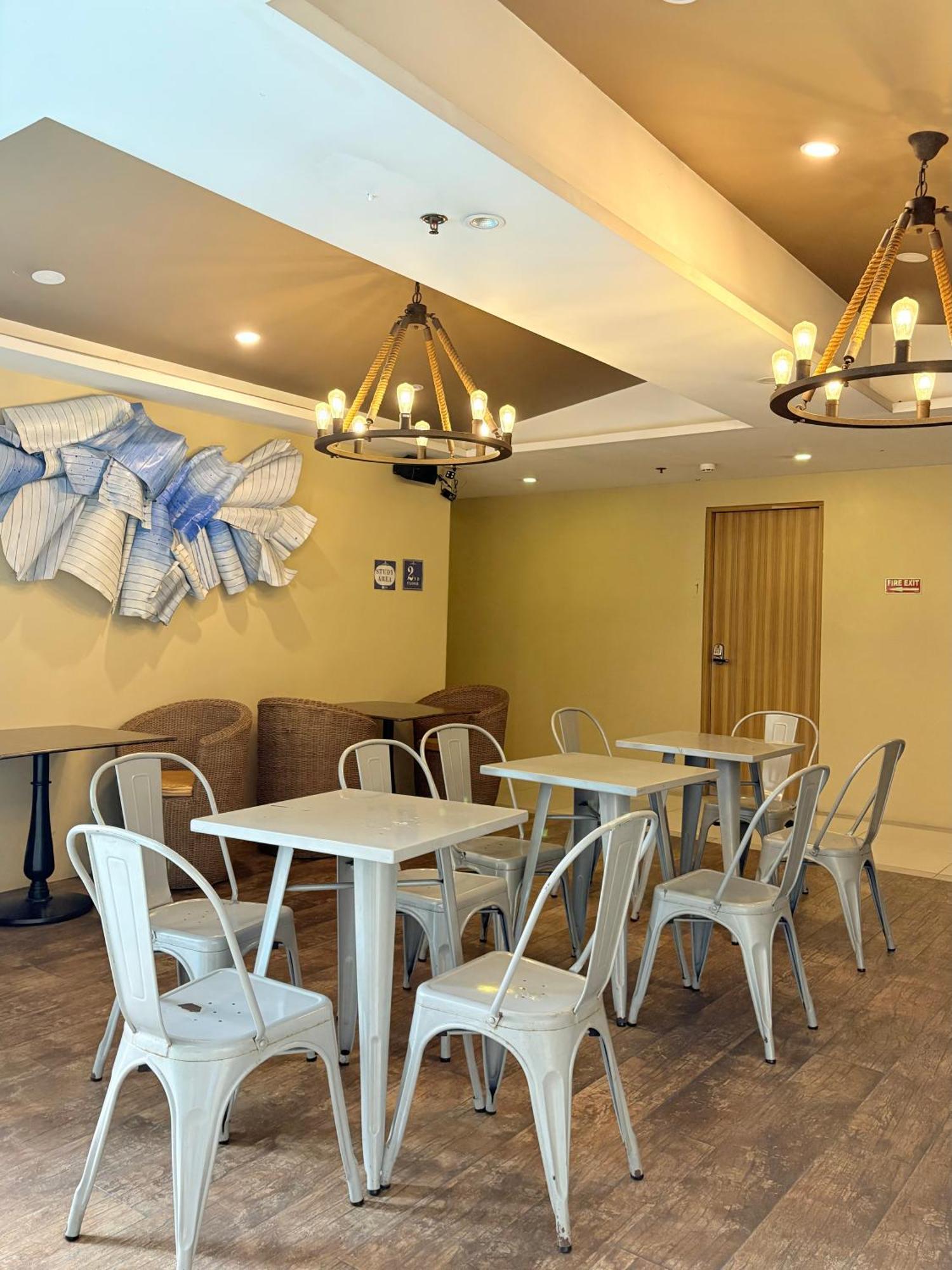 Pacific Park Hotel Quezon City Kültér fotó